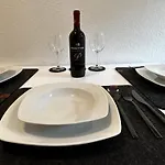 Mit Garten In Elberfeld- Zentral - Nespresso - Netflix Apartment