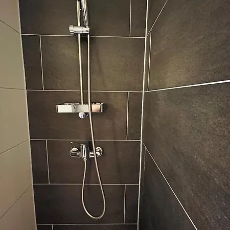 Mit Garten In Elberfeld- Zentral - Nespresso - Netflix *