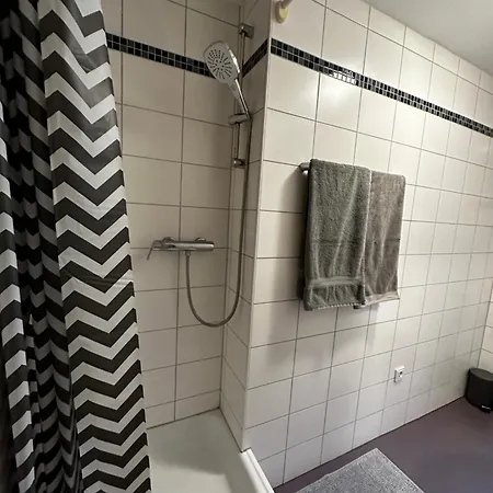 Apartamento Mit Garten In Elberfeld- Zentral - Nespresso - Netflix