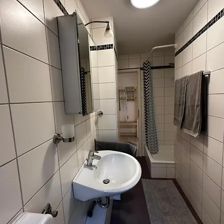 Apartamento Mit Garten In Elberfeld- Zentral - Nespresso - Netflix *