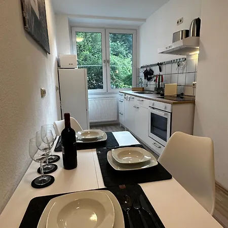 Mit Garten In Elberfeld- Zentral - Nespresso - Netflix Apartamento Wuppertal