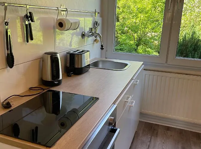 Mit Garten In Elberfeld- Zentral - Nespresso - Netflix * וופרטל